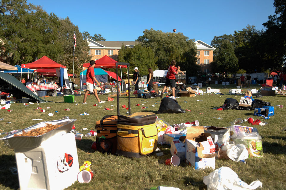 OutsideSanfordTNvsUGA-10.jpg